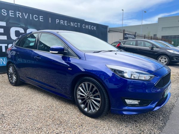 Ford Focus Hatchback, Diesel, 2017, Blue