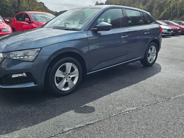 Skoda Scala Hatchback, Petrol, 2021, Grey
