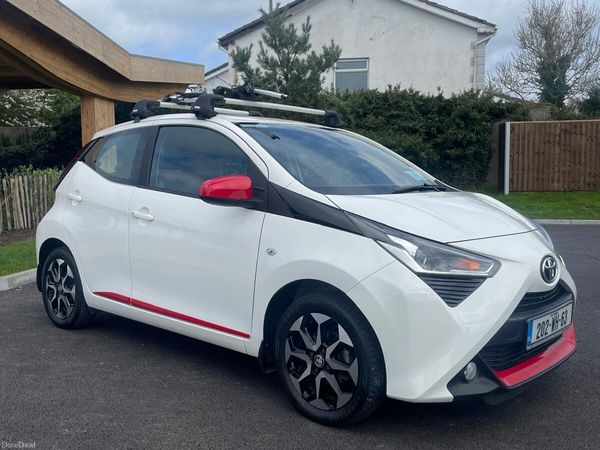 Toyota Aygo Hatchback, Petrol, 2020, White