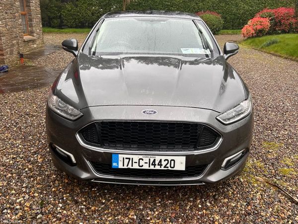 Ford Mondeo Hatchback, Diesel, 2017, Grey
