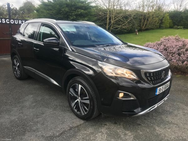 Peugeot 3008 Hatchback, Petrol, 2019, Black