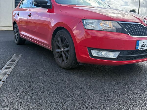 Skoda Rapid Saloon, Diesel, 2016, Red