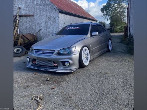 Lexus IS Saloon, Petrol, 2003, Silver