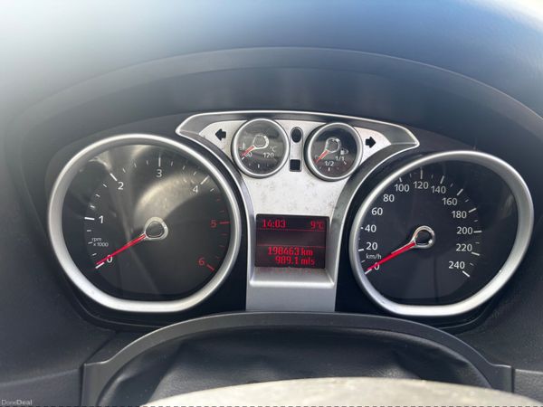 Ford Focus Hatchback, Diesel, 2011, Black