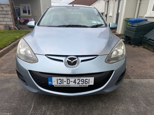 Mazda Demio Hatchback, Petrol, 2013, Blue