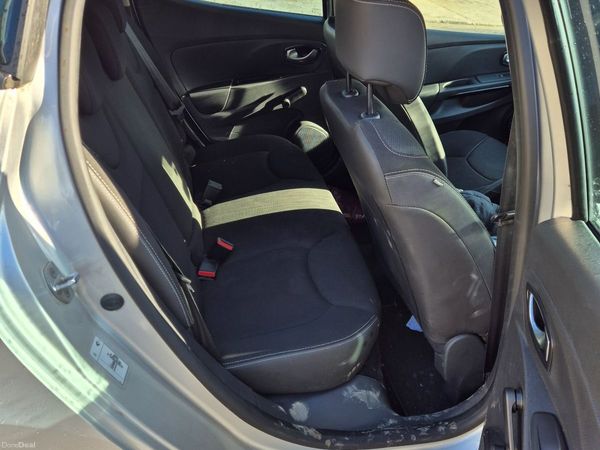 Renault Clio Hatchback, Petrol, 2017, Grey