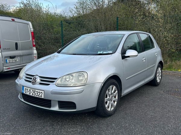 Volkswagen Golf Hatchback, Petrol, 2007, Silver