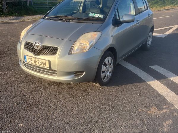 Toyota Yaris Hatchback, Petrol, 2008, Silver