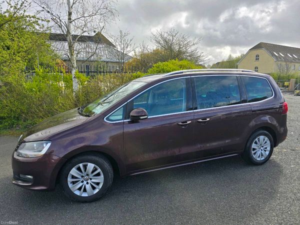 Volkswagen Sharan MPV, Diesel, 2016, Red