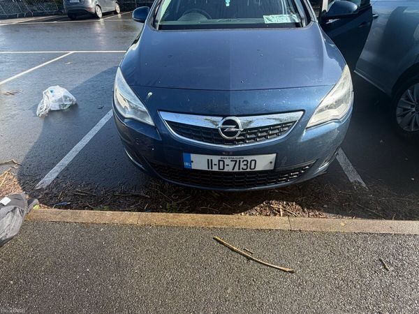 Opel Astra Hatchback, Petrol, 2011, Blue