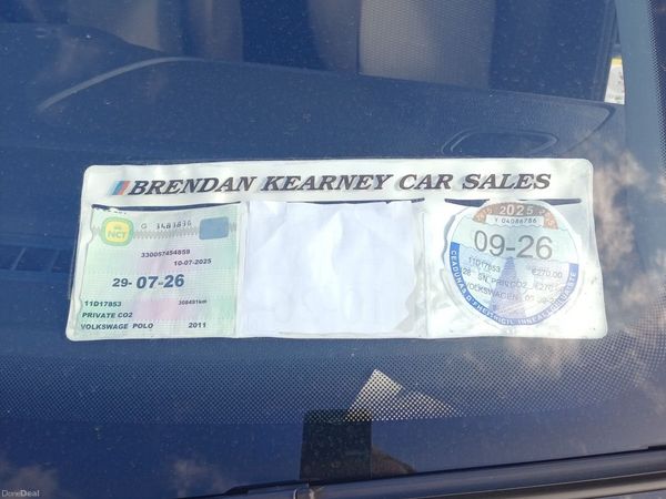 Volkswagen Polo Hatchback, Petrol, 2011, Black