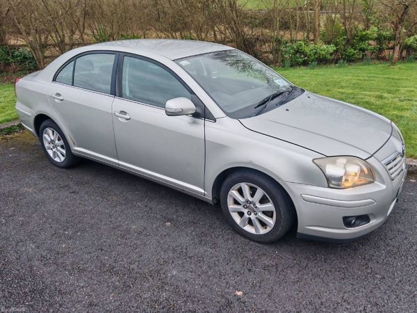Toyota Avensis Saloon, Petrol, 2007, Silver