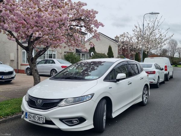 Honda Jade Estate, Petrol Hybrid, 2015, White