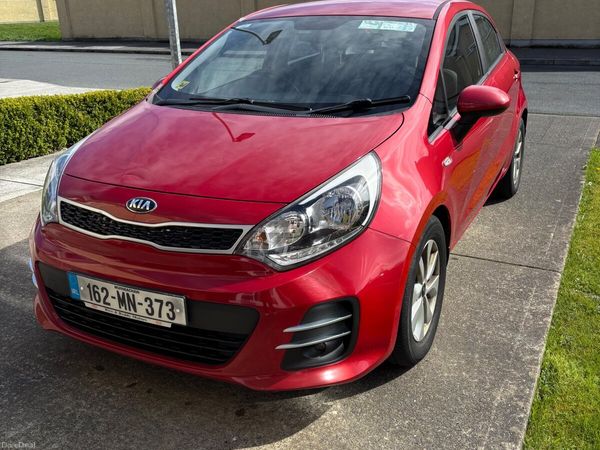 Kia Rio Hatchback, Diesel, 2016, Red
