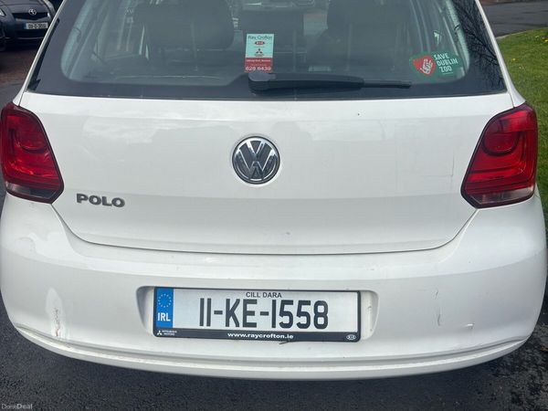 Volkswagen Polo Hatchback, Petrol, 2011, White