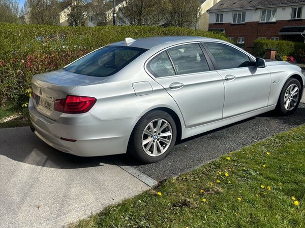 BMW 5-Series Saloon, Diesel, 2011, Silver