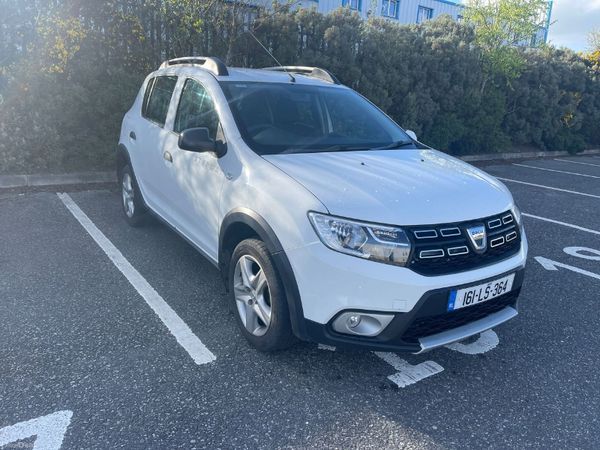 Dacia Sandero Stepway Hatchback, Diesel, 2016, White
