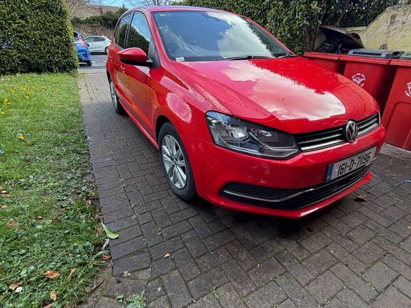 Volkswagen Polo Hatchback, Petrol, 2016, Red