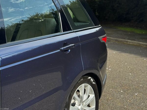Land Rover Range Rover Sport SUV, Diesel, 2015, Blue
