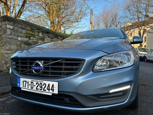 Volvo S60 Saloon, Diesel, 2017, Blue