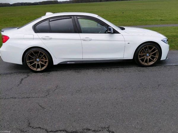 BMW 3-Series Saloon, Diesel, 2014, White