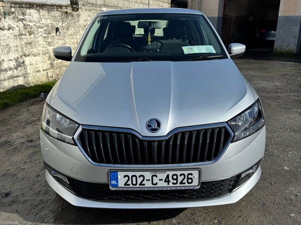 Skoda Fabia Hatchback, Petrol, 2020, Grey