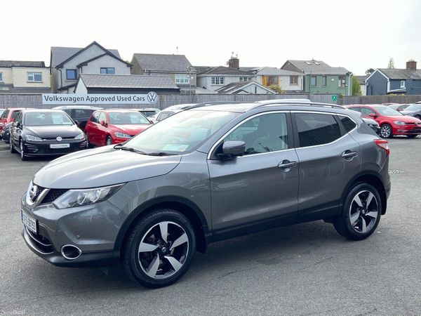 Nissan Qashqai SUV, Petrol, 2017, Grey