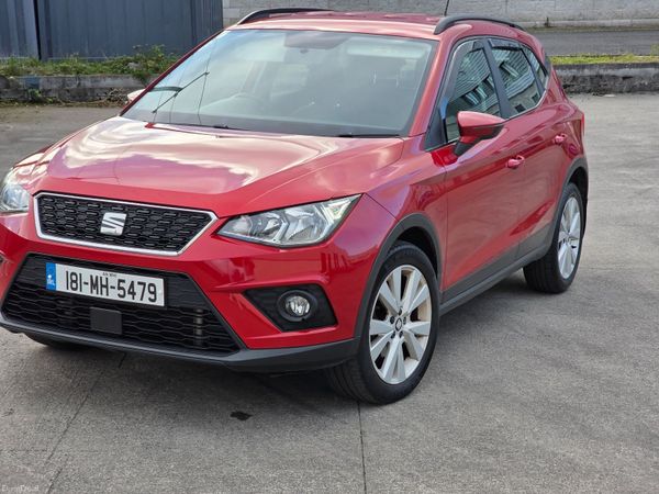 SEAT Arona SUV, Diesel, 2018, Red