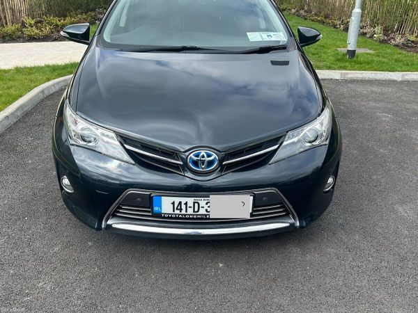 Toyota Auris Hatchback, Petrol Hybrid, 2014, Grey