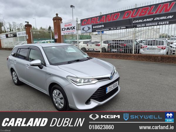 Toyota Corolla Estate, Petrol Hybrid, 2017, Silver