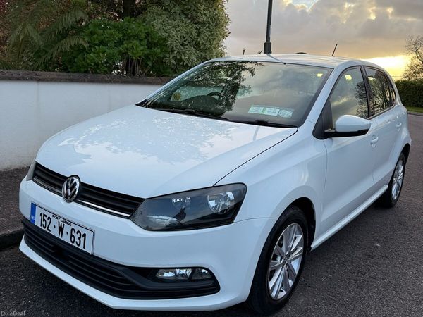 Volkswagen Polo Hatchback, Petrol, 2015, White