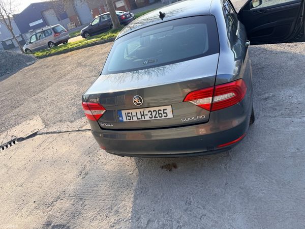 Skoda Superb Hatchback, Diesel, 2015, Grey