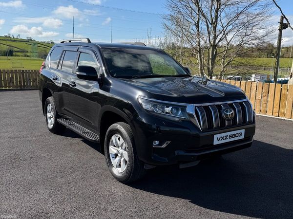 Toyota Land Cruiser Estate, Diesel, 2017, Black