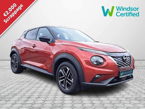 Nissan Juke SUV, Petrol Hybrid, 2024, Red