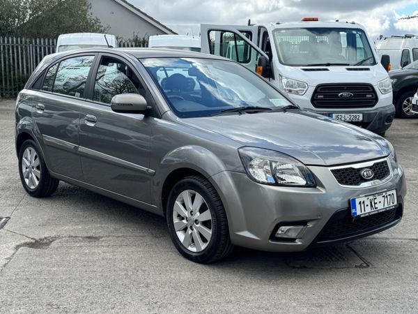 Kia Rio Hatchback, Petrol, 2011, Silver