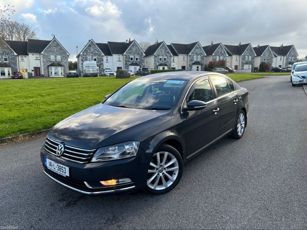 Volkswagen Passat Saloon, Diesel, 2014, Grey