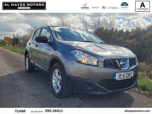 Nissan Qashqai Hatchback, Diesel, 2012, Grey