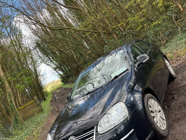 Volkswagen Jetta Saloon, Diesel, 2010, Black