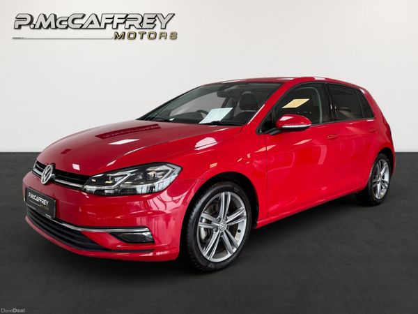 Volkswagen Golf Hatchback, Diesel, 2019, Red