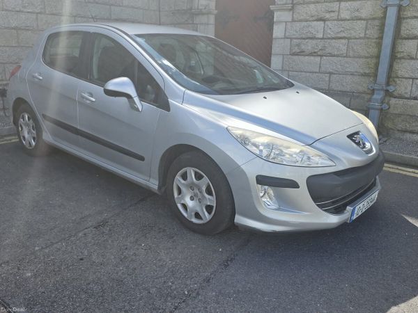 Peugeot 308 Hatchback, Diesel, 2010, Silver