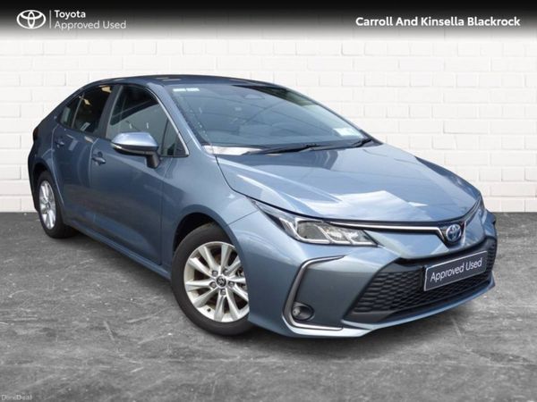 Toyota Corolla Saloon, Petrol Hybrid, 2025, Grey
