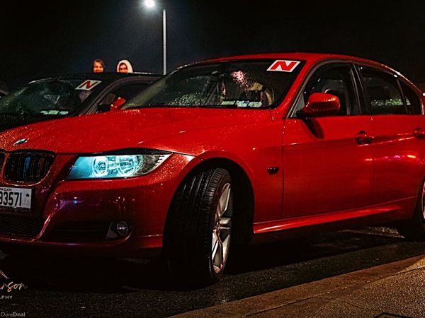 BMW 3-Series Saloon, Diesel, 2011, Red