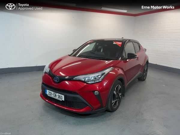 Toyota C-HR SUV, Petrol Hybrid, 2023, Red