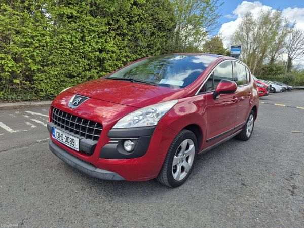 Peugeot 3008 MPV, Diesel, 2013, Red