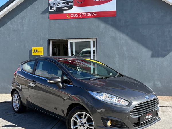 Ford Fiesta Hatchback, Petrol, 2016, Grey