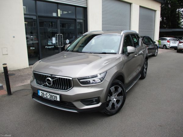 Volvo XC40 Estate/Jeep, Petrol, 2021, Grey