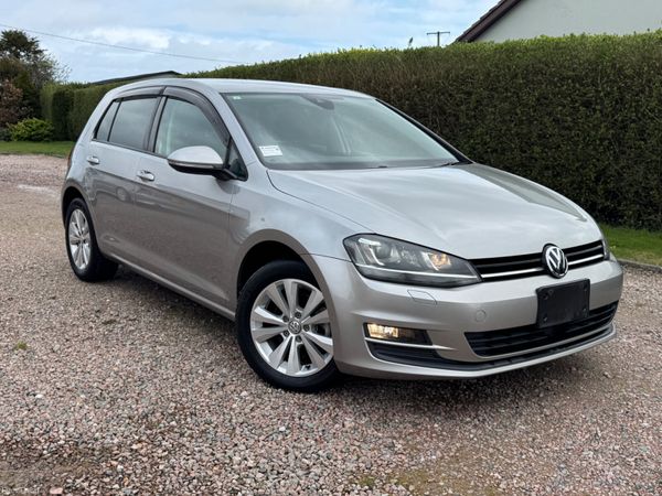 Volkswagen Golf Hatchback, Petrol, 2017, Beige