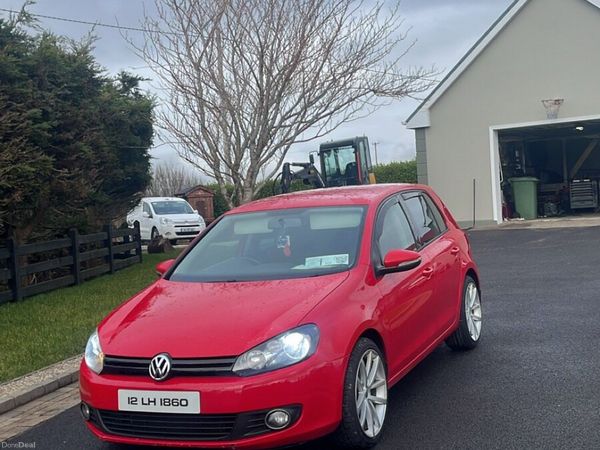 Volkswagen Golf Estate, Diesel, 2012, Red