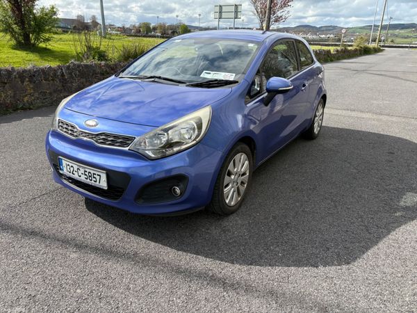 Kia Rio Hatchback, Petrol, 2013, Blue