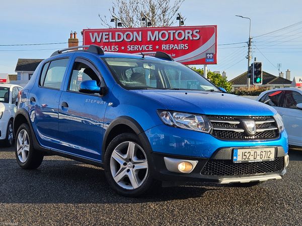 Dacia Sandero Stepway Hatchback, Diesel, 2015, Blue